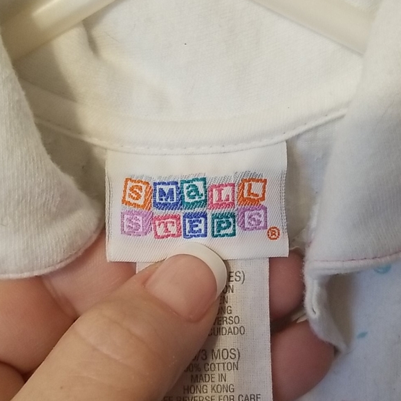 Small Steps "Precious Posies" Footies - Picture 5 of 5